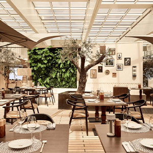 300x300crystalcruiseonboard2