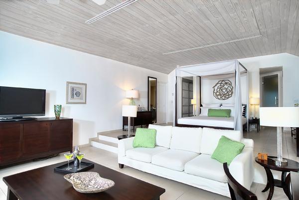 Carlisle 120 28116 2015 07 02T06 45 24 120 Hi LW1920 65654458 Bay Suite1 300dpi