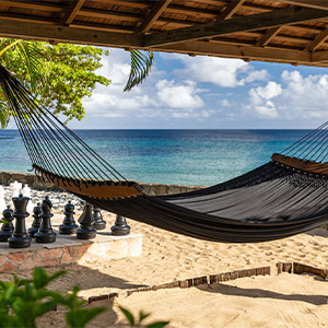 300x300RegencyLaTocoutside