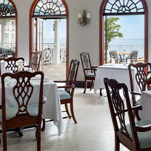 300x300RoyalPlantationdining